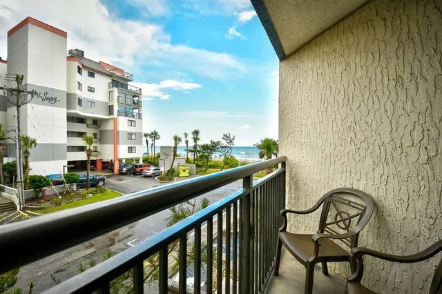 $189,900 | 7100 North Ocean Boulevard, Unit 225, Myrtle Beach, SC 29572