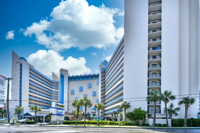 $189,900 | 7100 North Ocean Boulevard, Unit 225, Myrtle Beach, SC 29572