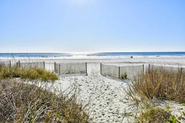 $189,900 | 7100 North Ocean Boulevard, Unit 225, Myrtle Beach, SC 29572