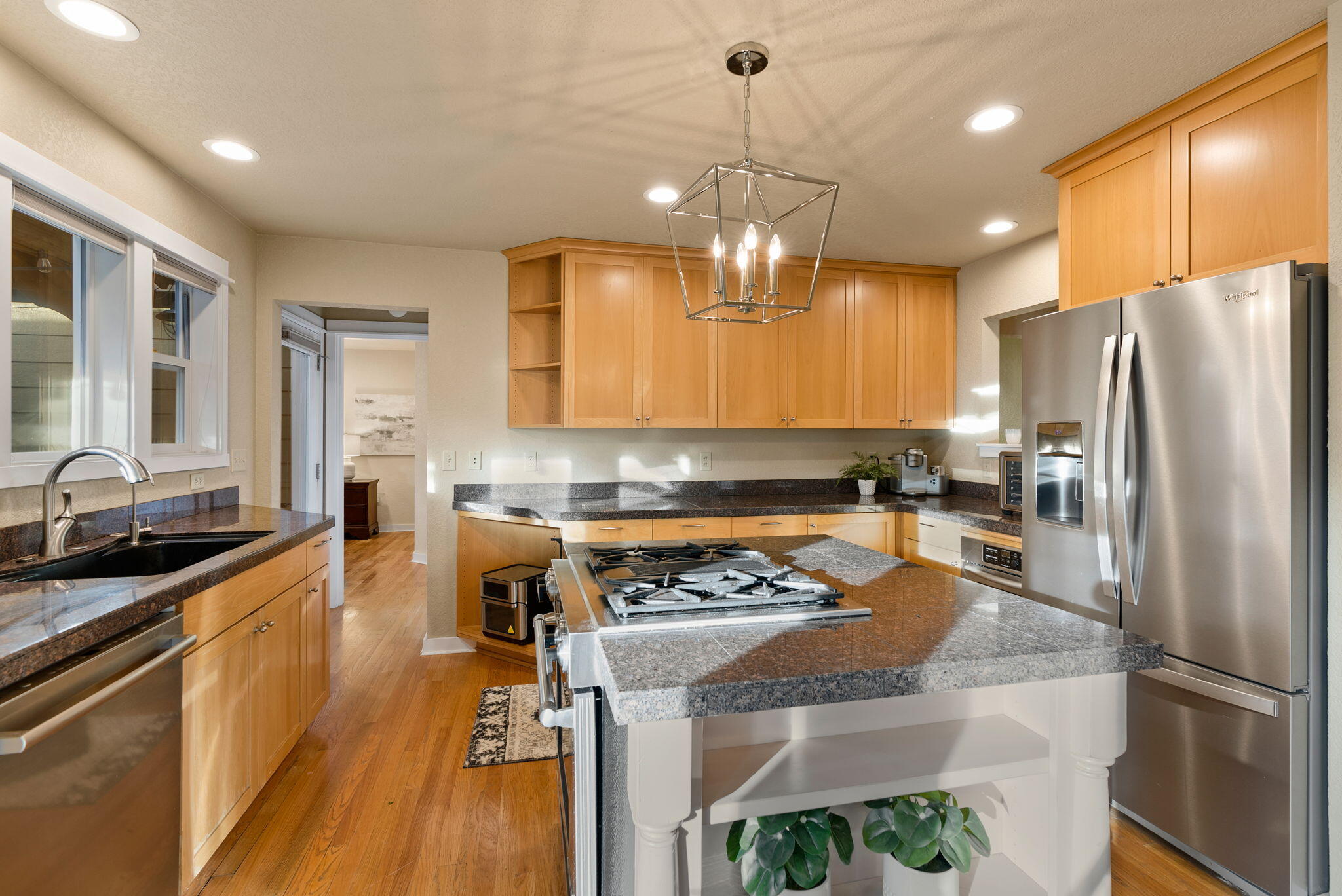 1439 Northwest 4th Street Bend, OR 97703 - Photo 15 of 41 Kitchen