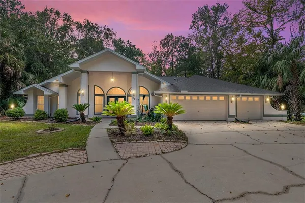 $650,000 | 90 Winding River Lane, Inglis, FL 34449