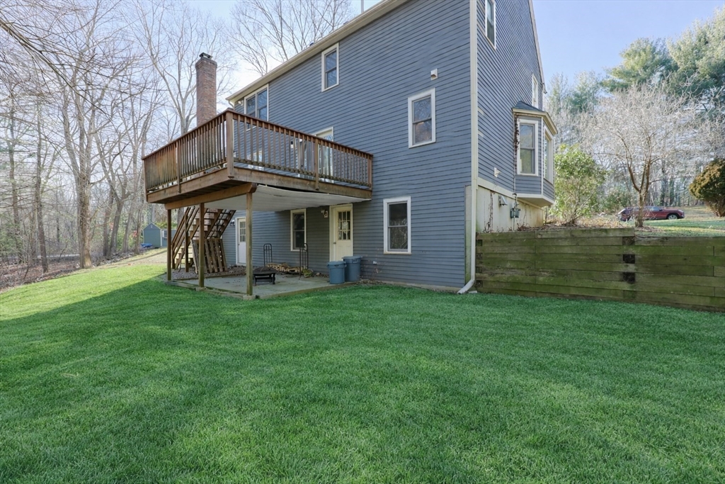 1 Bubbling Brook Road Franklin, MA 02038 - Photo 5 of 42