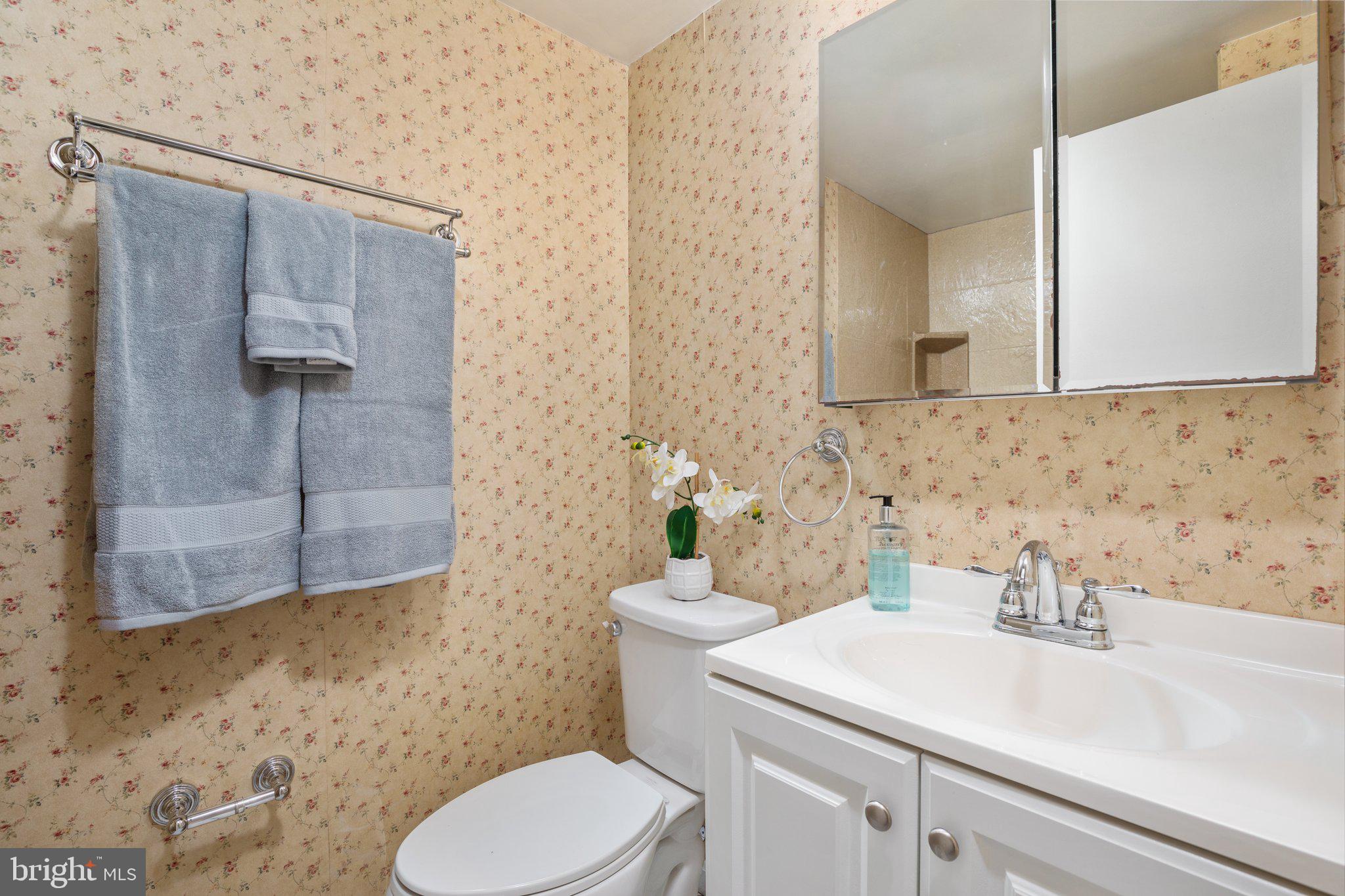 11650 Stoneview Square, Unit 90/1B Reston, VA 20191 - Photo 11 of 36 Gallery Image 11