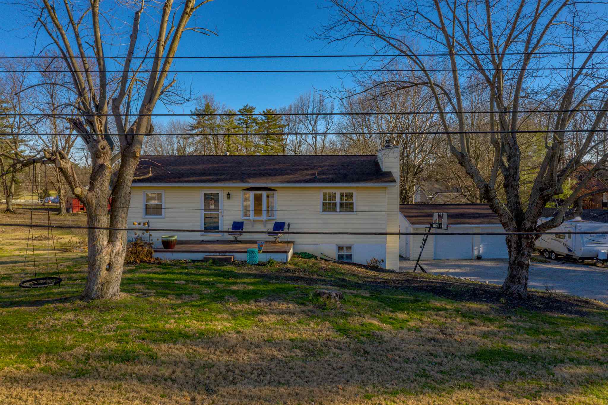 1477 Old Plank Road Newburgh, IN 47630 - Photo 3 of 32