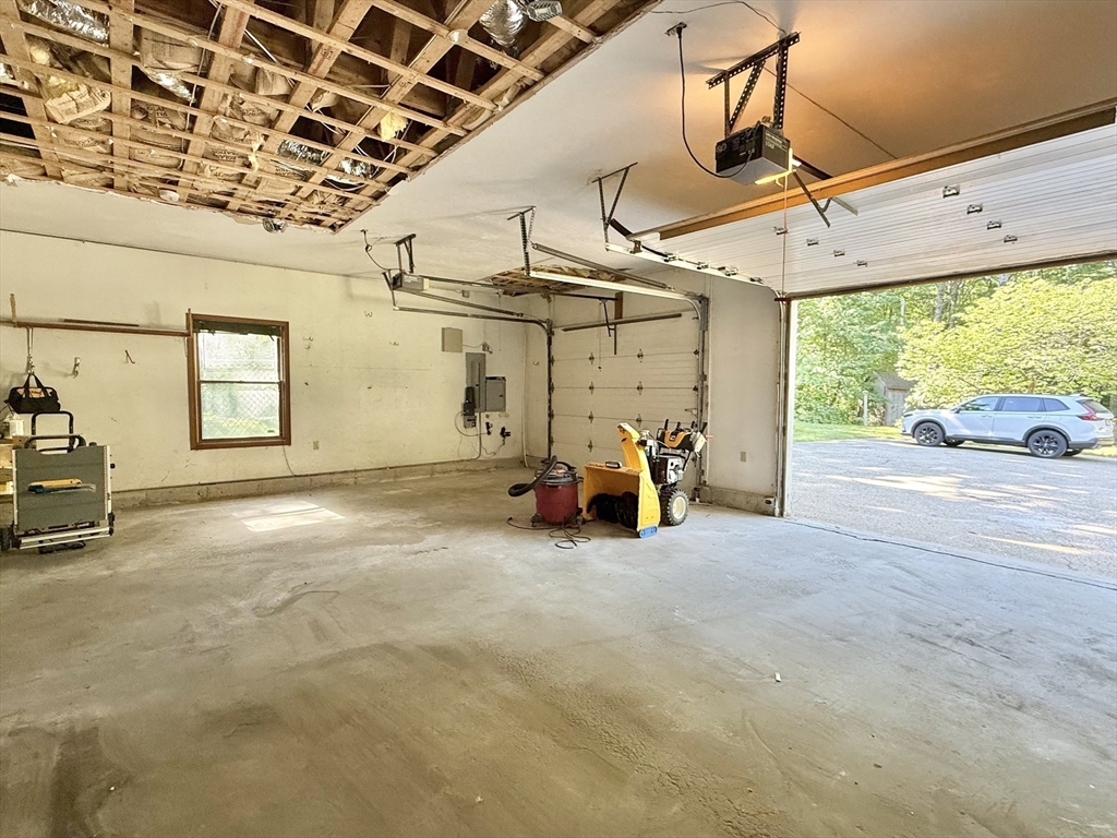 10 Mill Road North Brookfield, MA 01535 - Photo 25 of 31