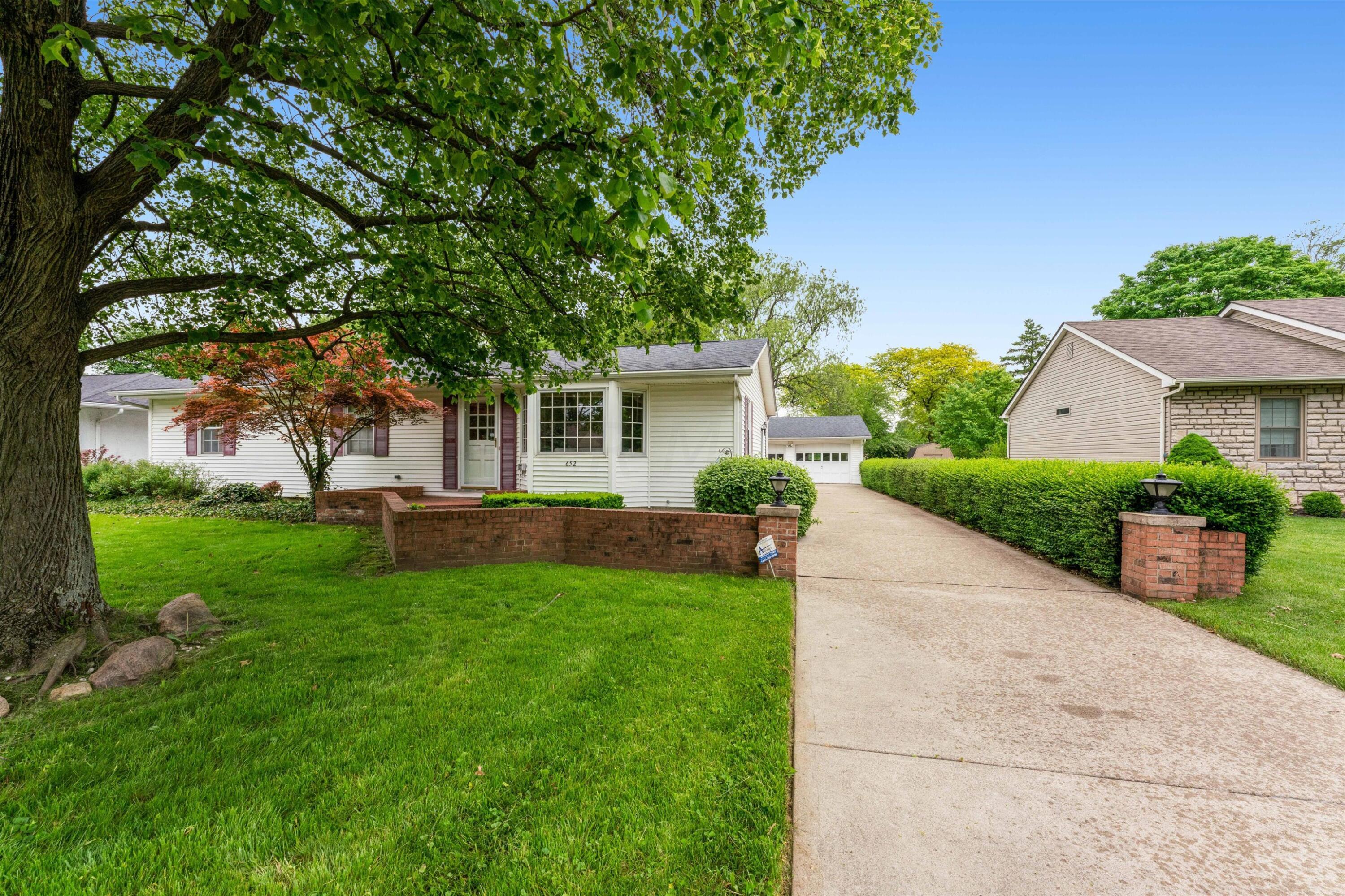652 Bernhard Road Columbus, OH 43213 - Photo 2 of 53 01-DSC03050