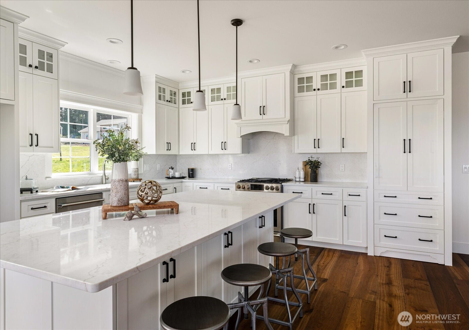 1649 West Scenic Heights Road Oak Harbor, WA 98277 - Photo 14 of 40