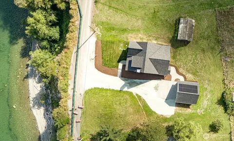 $1,189,000 | 1649 West Scenic Heights Road, Oak Harbor, WA 98277