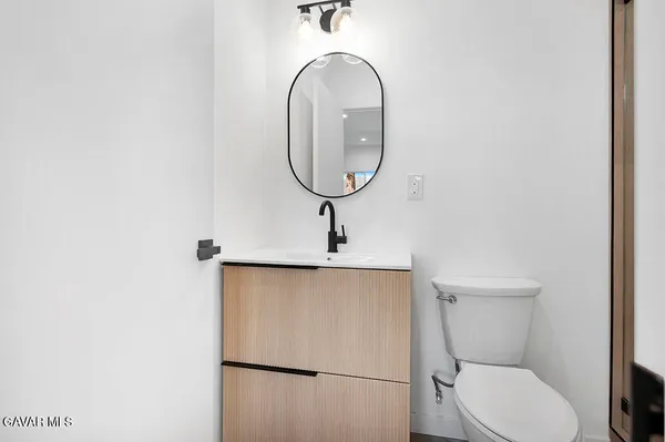 $1,149,000 | 14868 Envoy Street, Sylmar, CA 91342