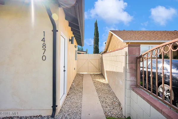 $1,149,000 | 14868 Envoy Street, Sylmar, CA 91342