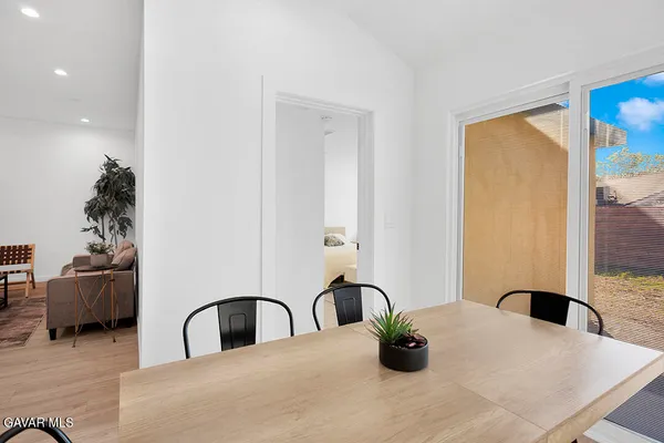 $1,149,000 | 14868 Envoy Street, Sylmar, CA 91342