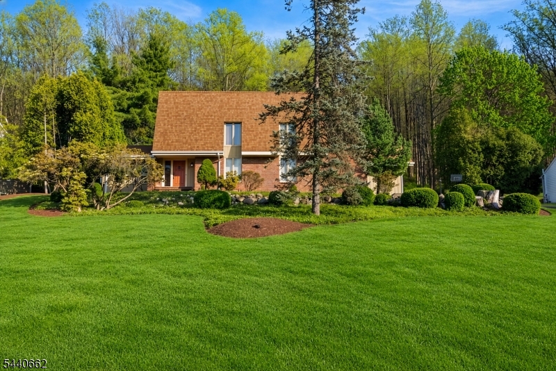 72 Bald Eagle Road Hackettstown, NJ 07840 - Photo 2 of 46