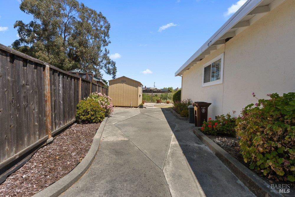 2560 Fraser Court Pinole, CA 94564 - Photo 29 of 31