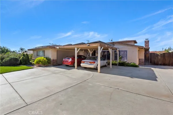 $649,000 | 9850 Lombardy Avenue, Bloomington, CA 92316