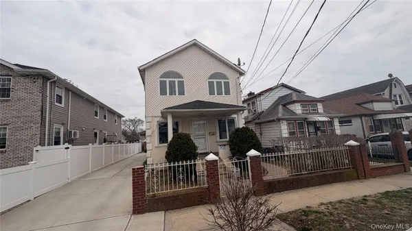 $3,800 | 144-35 224th Street, Unit FIRST | Brookville