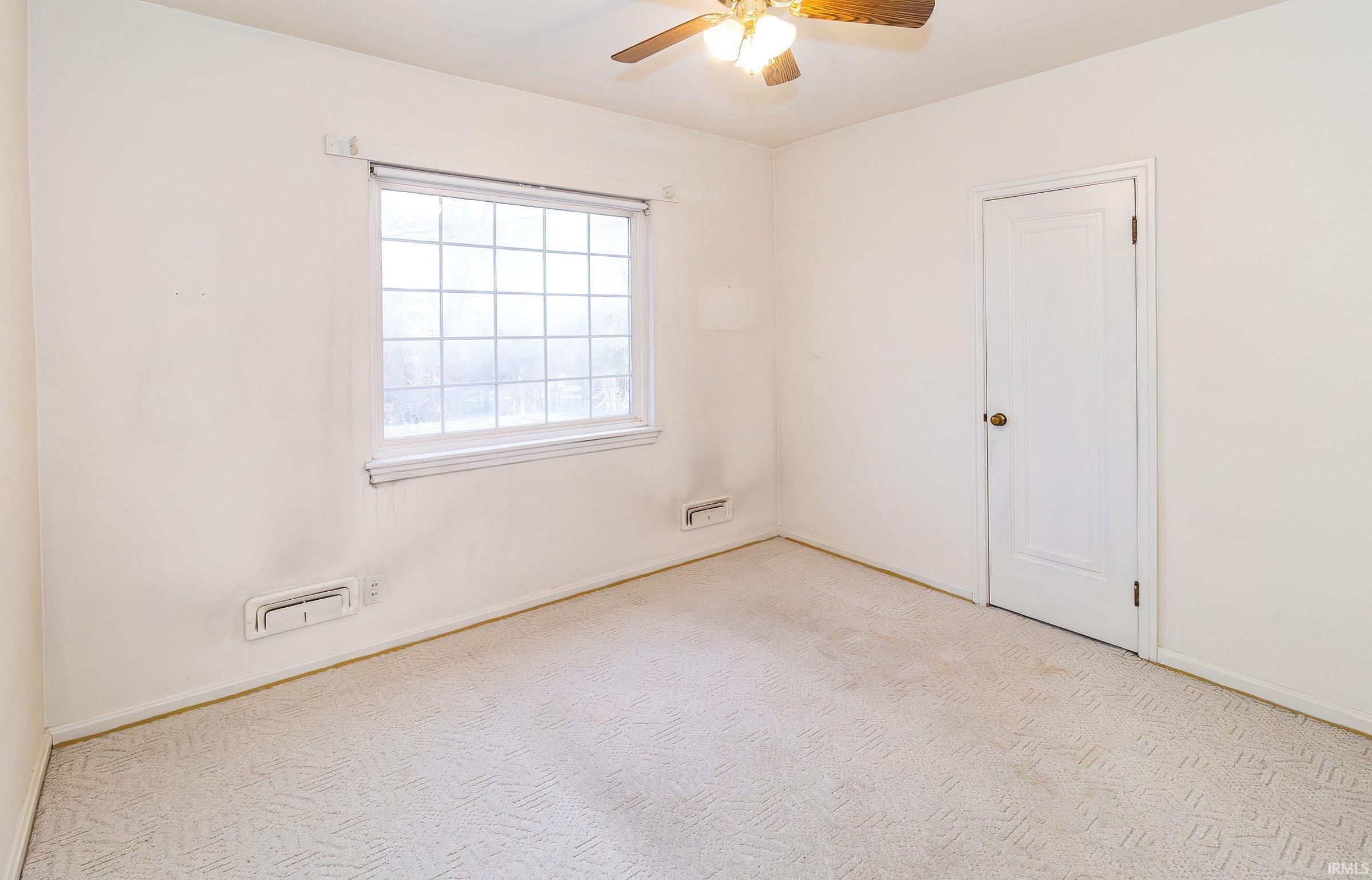 5113 Stringtown Road Evansville, IN 47711 - Photo 10 of 24 Gallery Image 10