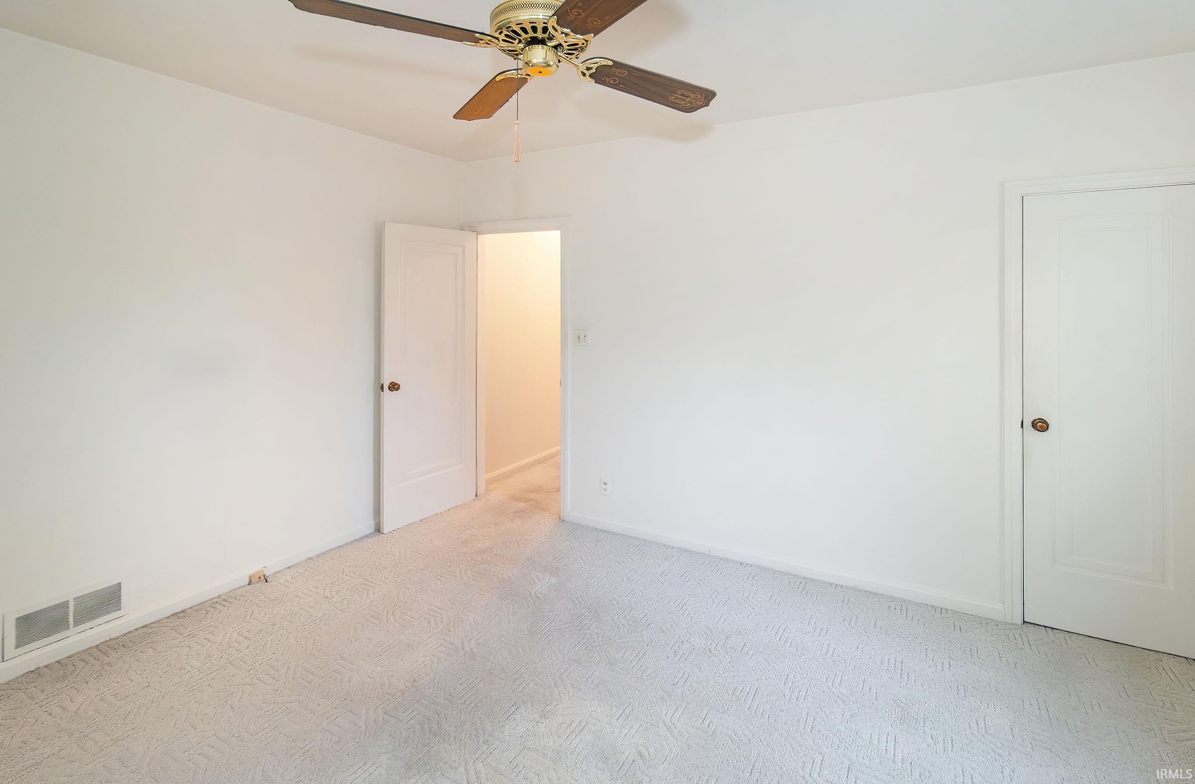 5113 Stringtown Road Evansville, IN 47711 - Photo 7 of 24 Gallery Image 7