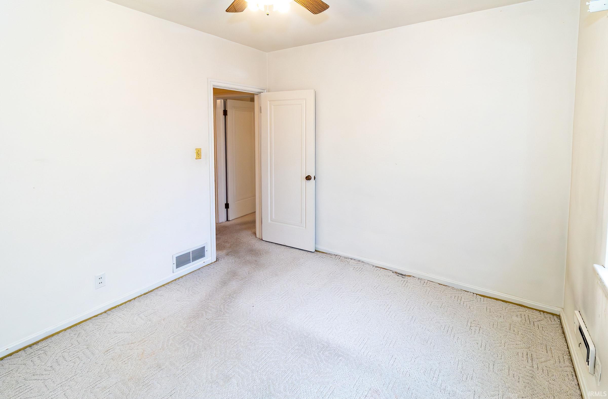 5113 Stringtown Road Evansville, IN 47711 - Photo 9 of 24 Gallery Image 9