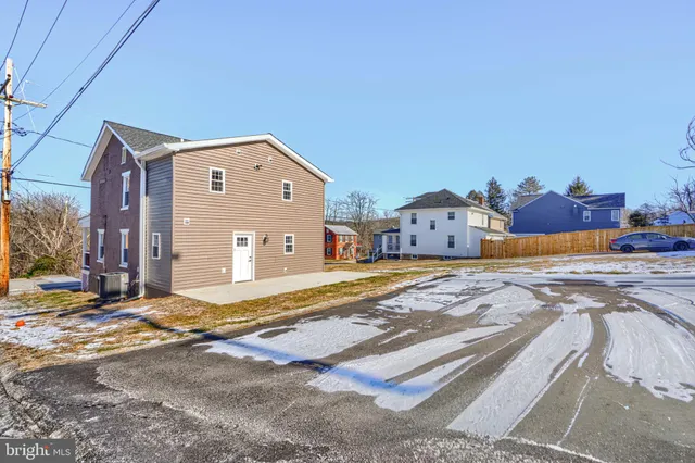 $459,000 | 1359 Pleasant Valley Road, Westminster, MD 21158