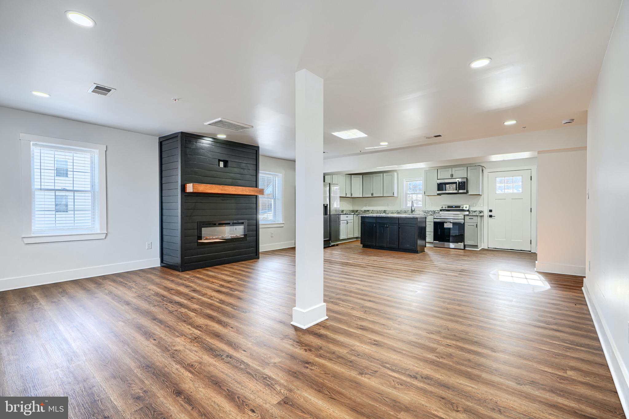 1359 Pleasant Valley Road Westminster, MD 21158 - Photo 7 of 57 Spacious modern living area with sleek design.