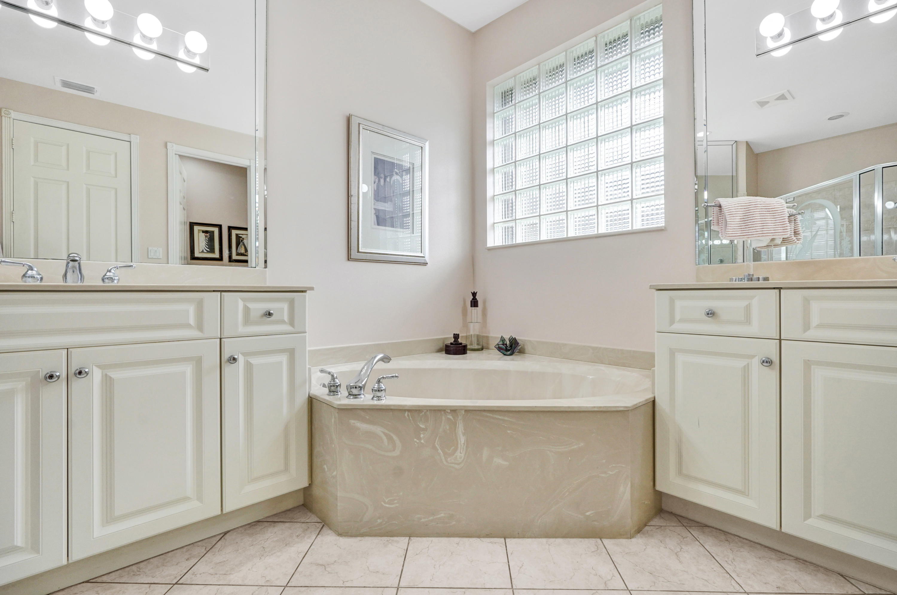 7849 Via Grande Boynton Beach, FL 33437 - Photo 52 of 59 DSC03342