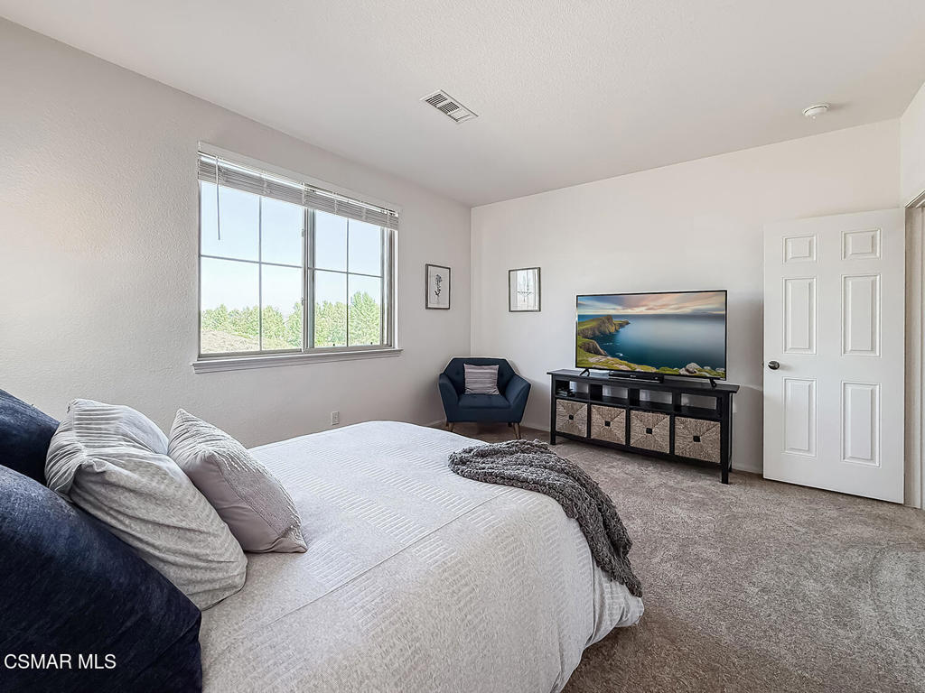6838 Simmons Way Moorpark, CA 93021 - Photo 29 of 45