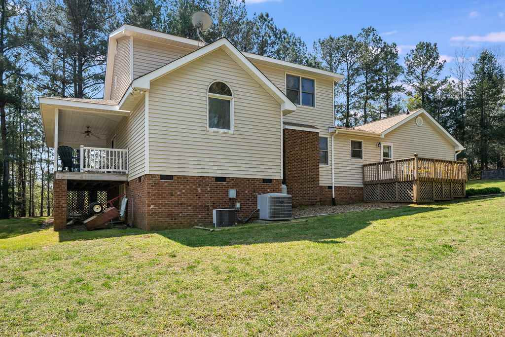 446 Loop Road Clayton, NC 27527 - Photo 19 of 30 Photo 19