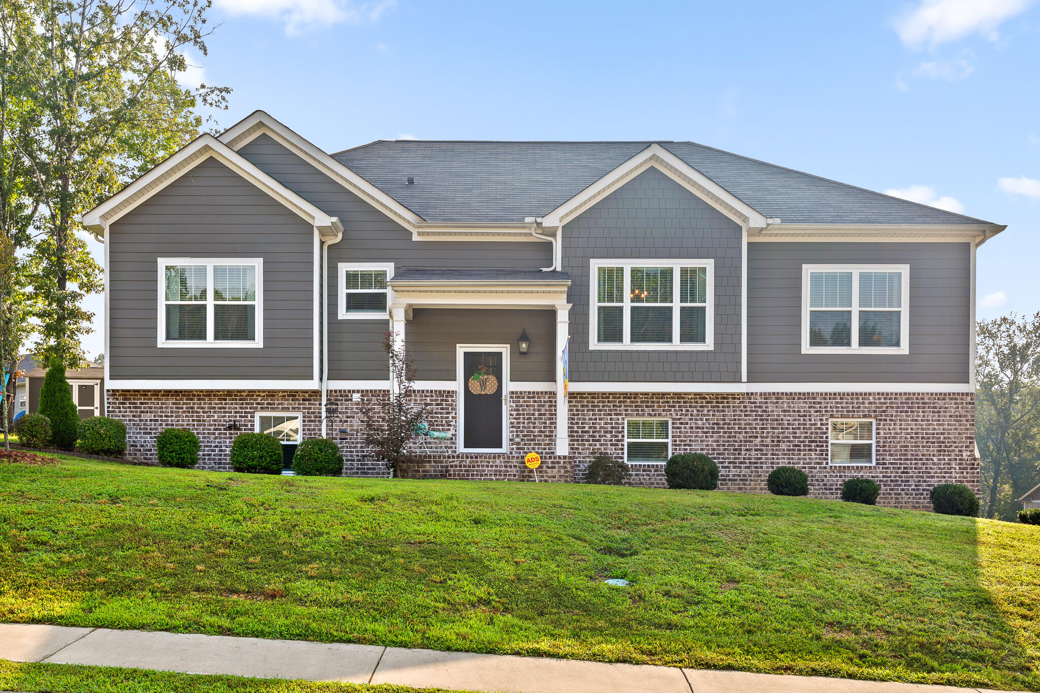 9301 Chirping Road Hixson, TN 37343 - Photo 1 of 35 Chirping
