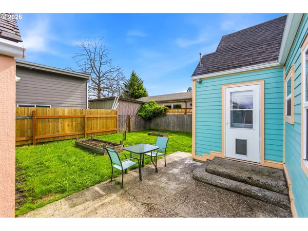 $325,000 | 2326 Evergreen Avenue Northeast, Salem, OR 97301
