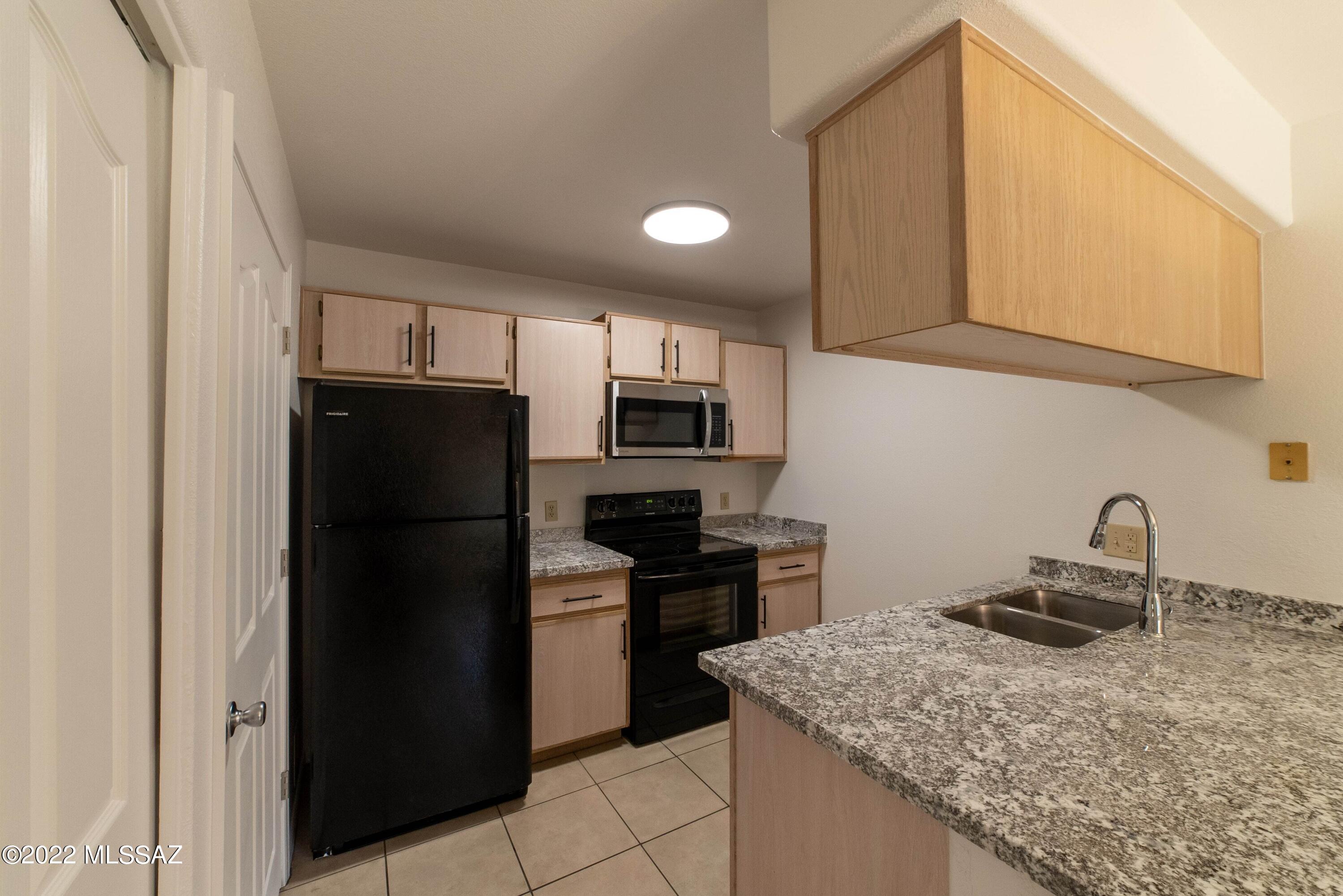 5751 North Kolb Road, Unit 21208 Tucson, AZ 85750 - Photo 3 of 19 Gallery Image 3