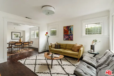 $895,000 | 5335 Fountain Avenue, Los Angeles, CA 90029