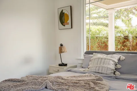 $895,000 | 5335 Fountain Avenue, Los Angeles, CA 90029