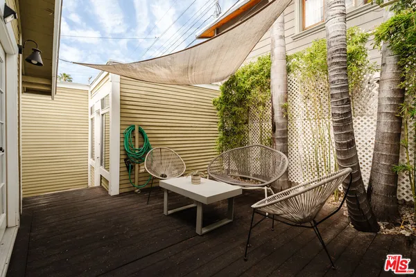 $849,000 | 5335 Fountain Avenue, Los Angeles, CA 90029