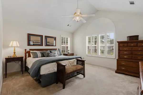 $232,500 | 7402 Appling Club Circle, Unit 109, Cordova, TN 38016