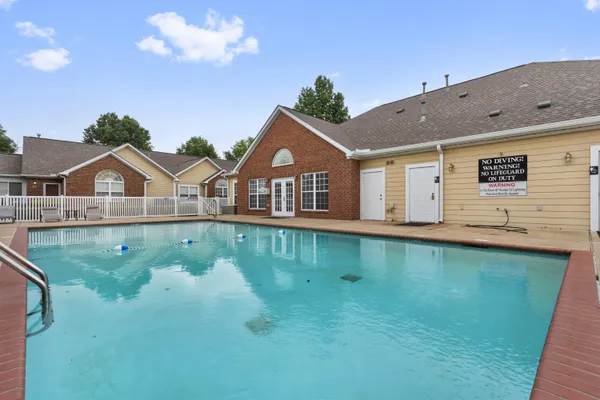 $232,500 | 7402 Appling Club Circle, Unit 109, Cordova, TN 38016