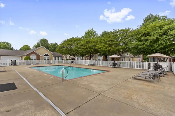 $232,500 | 7402 Appling Club Circle, Unit 109, Cordova, TN 38016