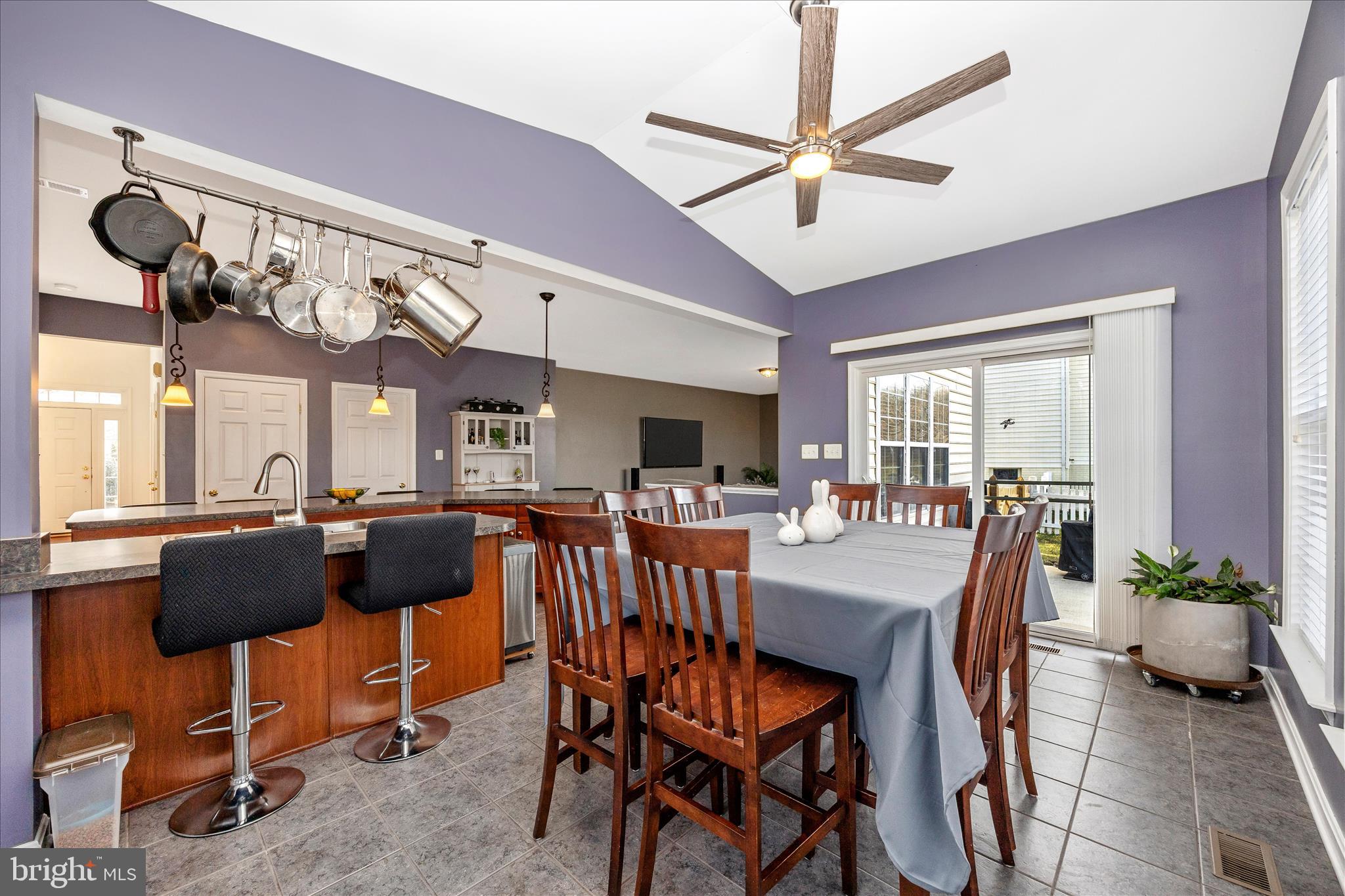 1729 Conrads Fry Point Point of Rocks, MD 21777 - Photo 15 of 59 Breakfast Nook