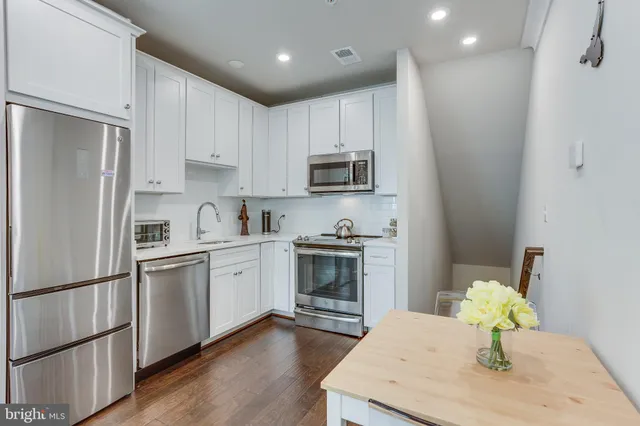 $2,250 | 7209 Georgia Avenue Northwest, Unit A, Washington, DC 20012