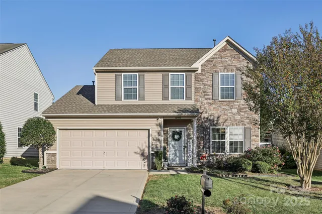 $425,000 | 10900 Tailwater Street, Davidson, NC 28036