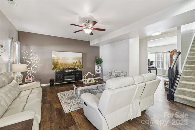 $425,000 | 10900 Tailwater Street, Davidson, NC 28036