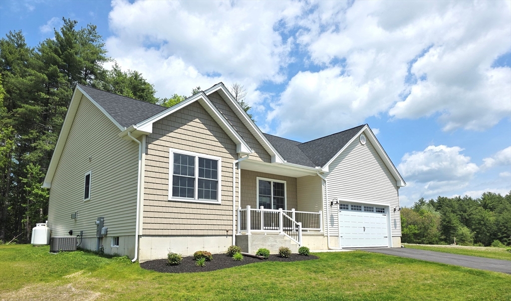 31 High Blf Road Belchertown, MA 01007 - Photo 1 of 36