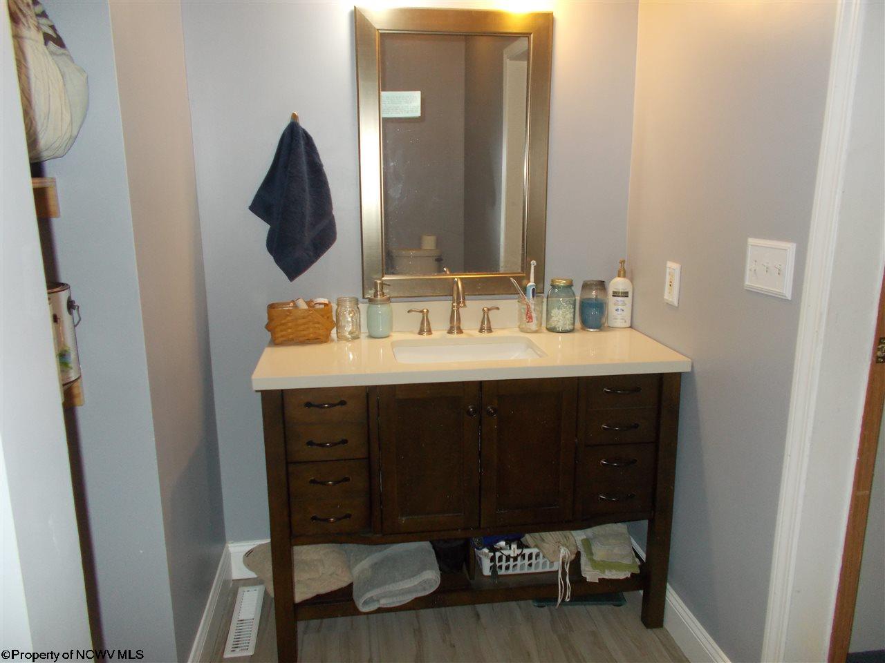 32 Opekiska Ridge Road Fairmont, WV 26554 - Photo 7 of 19 Gallery Image 7