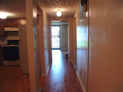 3073 Todds Road Lexington, KY 40509 - Photo 4 of 7 Looking at front door from kitchen/dinin