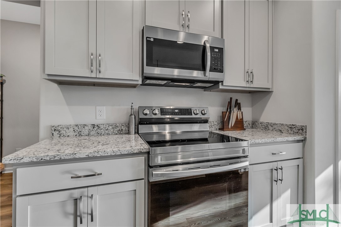 111 Little Jack Way Rincon, GA 31326 - Photo 17 of 45 Kitchen