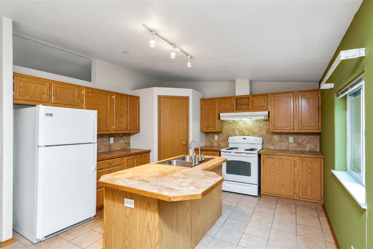 15920 West Coulee Hite Road Spokane, WA 99224 - Photo 16 of 20