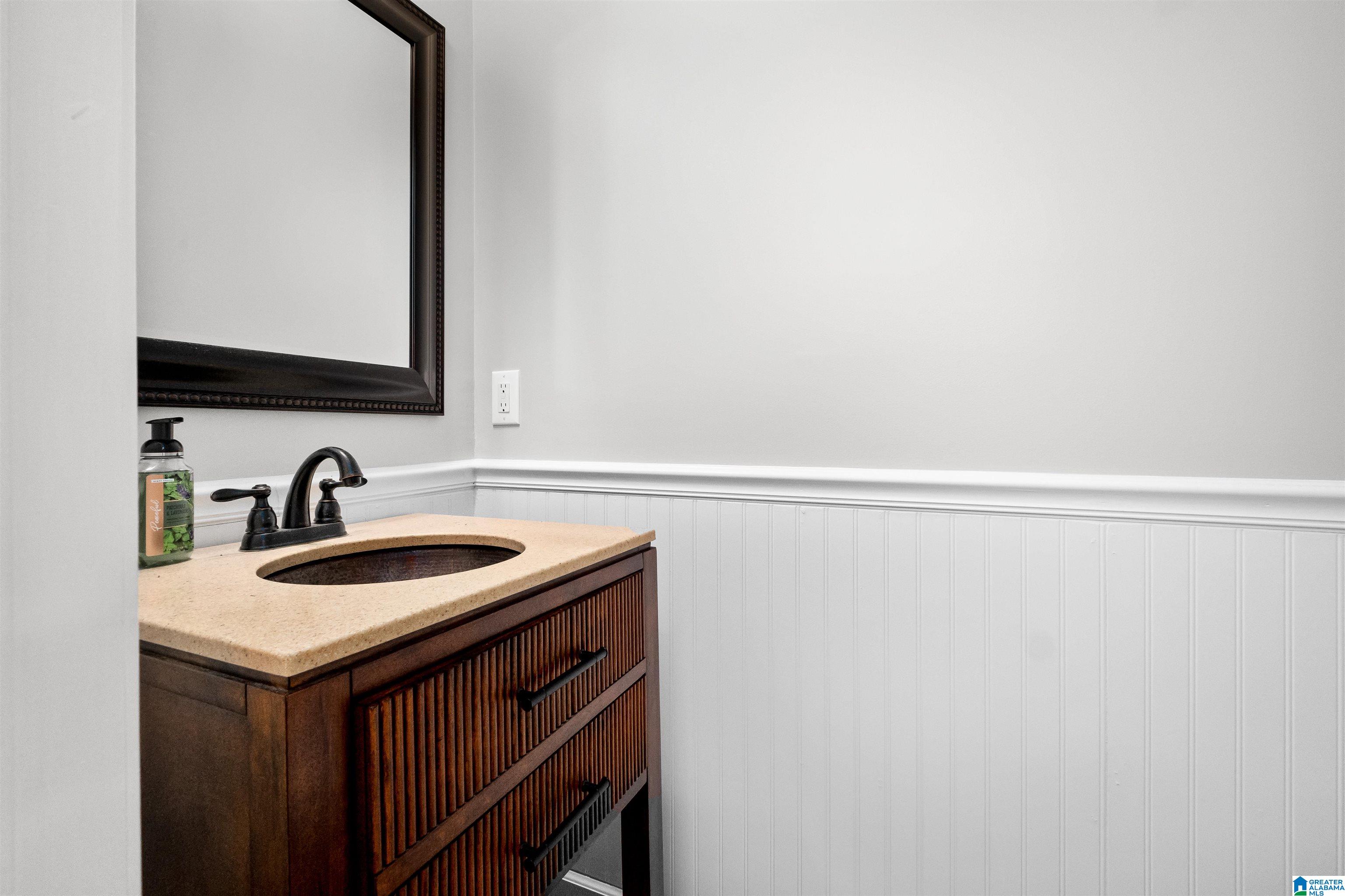 393 Milgray Lane Calera, AL 35040 - Photo 8 of 45