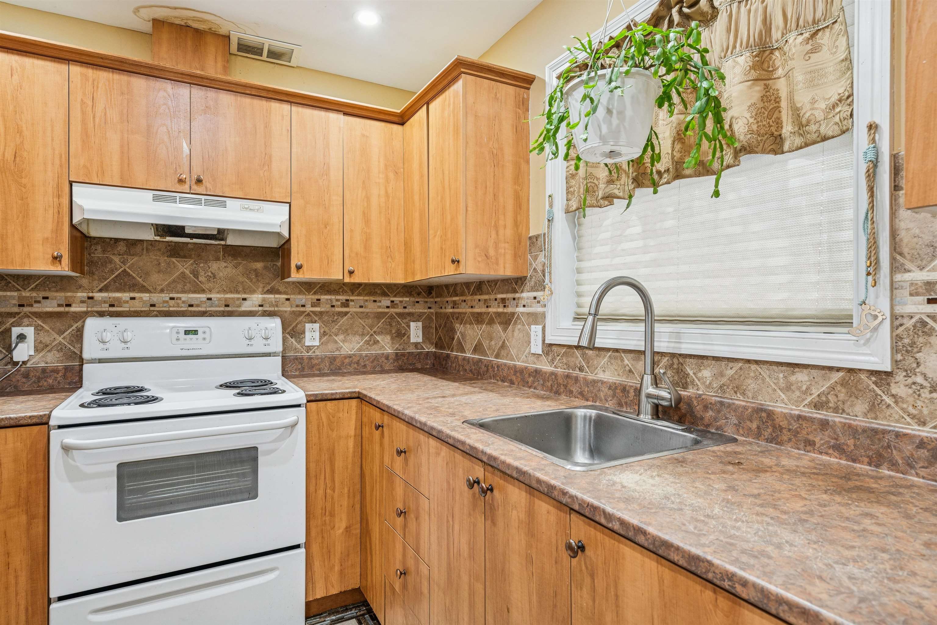 15 Harlow Hill Road, Unit C Randolph, VT 05060 - Photo 4 of 21