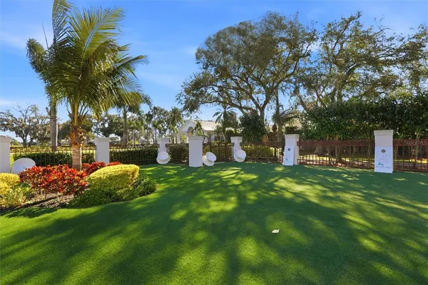 $625,000 | 5136 Tobermory Way, Bradenton, FL 34211