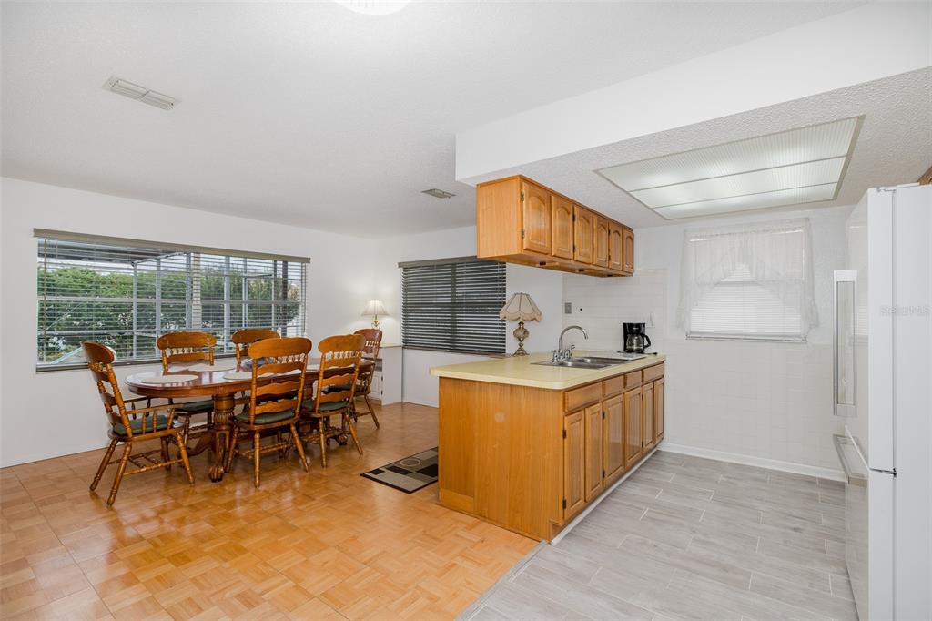 11196 Redgate Street Spring Hill, FL 34609 - Photo 16 of 50