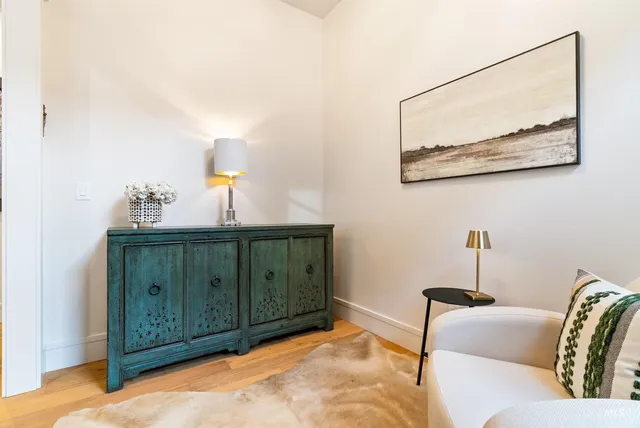 $975,000 | 241 South Steel Farm Avenue, Eagle, ID 83616